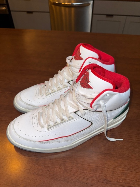 Retro Air Jordan 2s